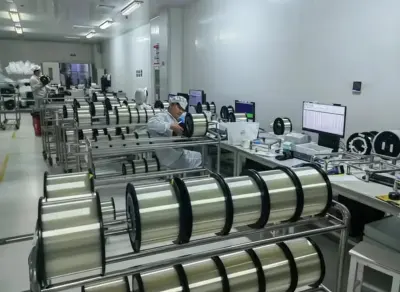 Low bending loss fiber optic cable