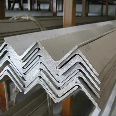 Aço angular